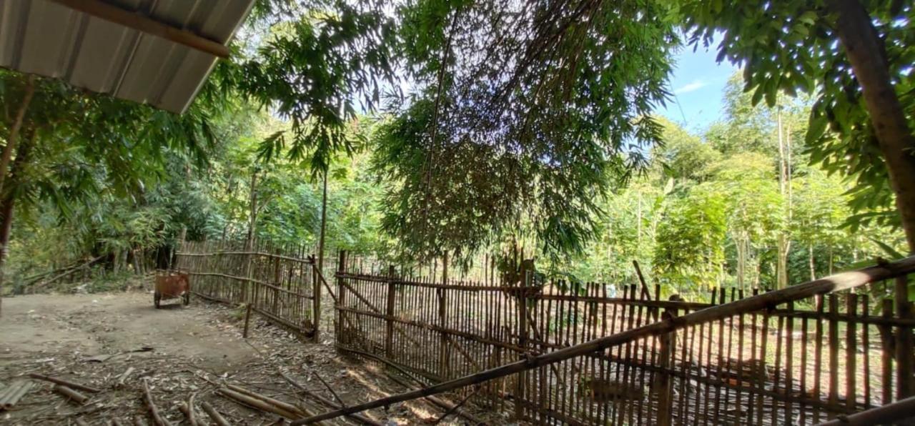 Kebon Pring Floating Resort & Market Bantul Exterior foto